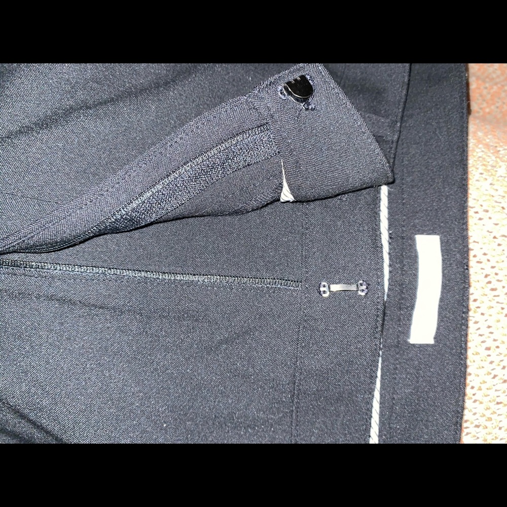 Dress pants - Picture 3 of 4